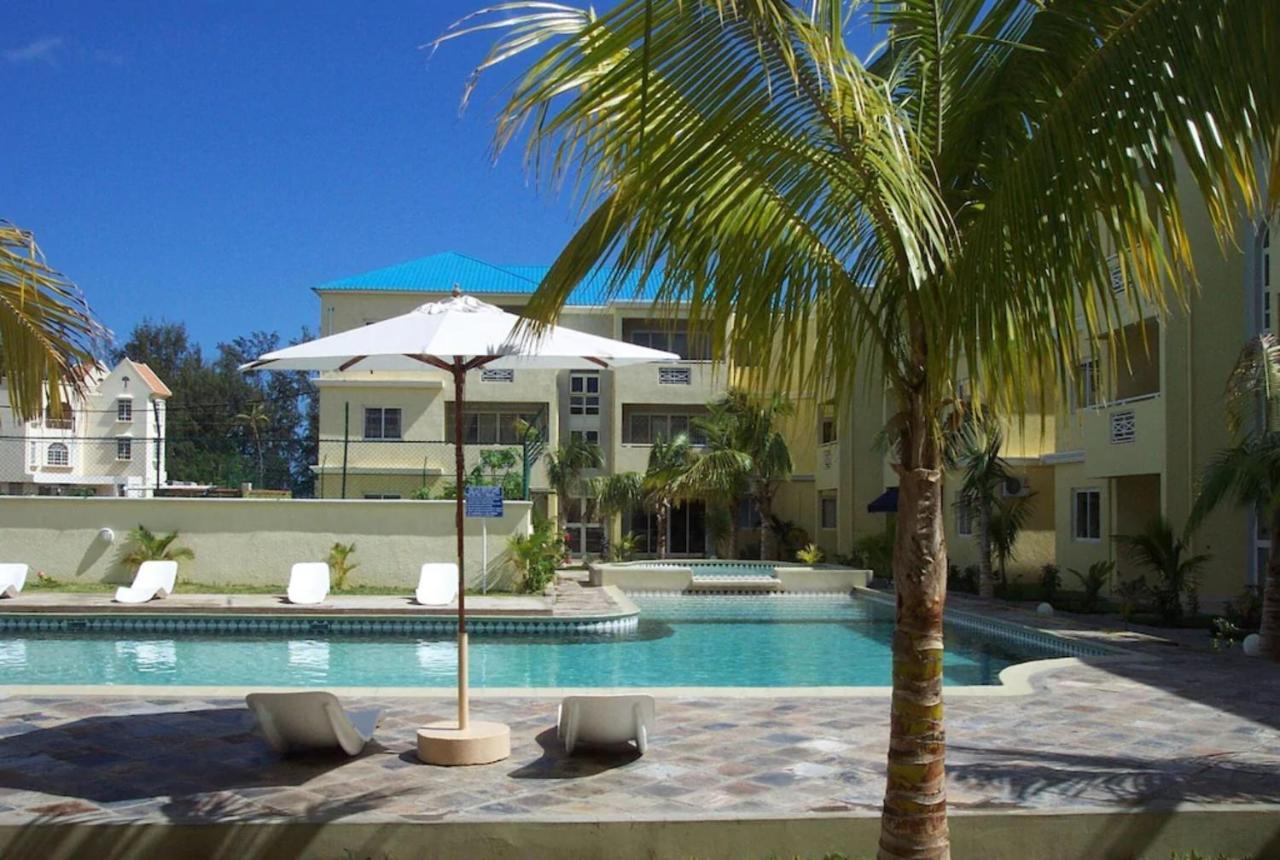 Lovely Apartment In Flic En Flac, Close To The Beach And All Amenities. Dış mekan fotoğraf