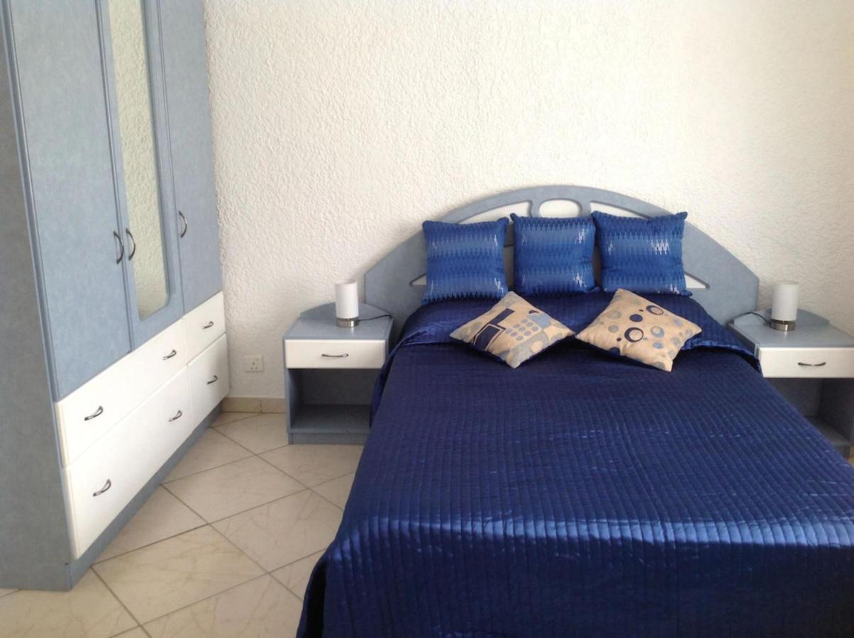 Lovely Apartment In Flic En Flac, Close To The Beach And All Amenities. Dış mekan fotoğraf