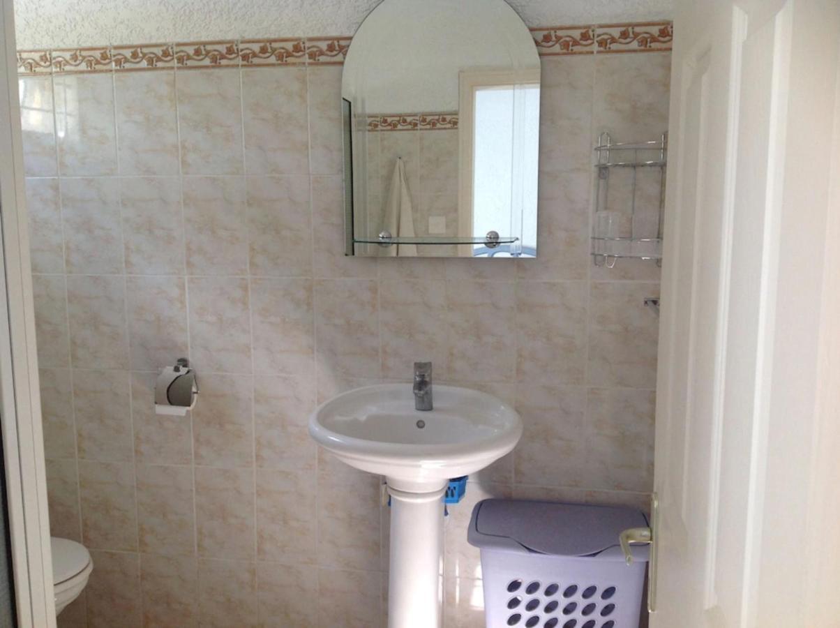 Lovely Apartment In Flic En Flac, Close To The Beach And All Amenities. Dış mekan fotoğraf