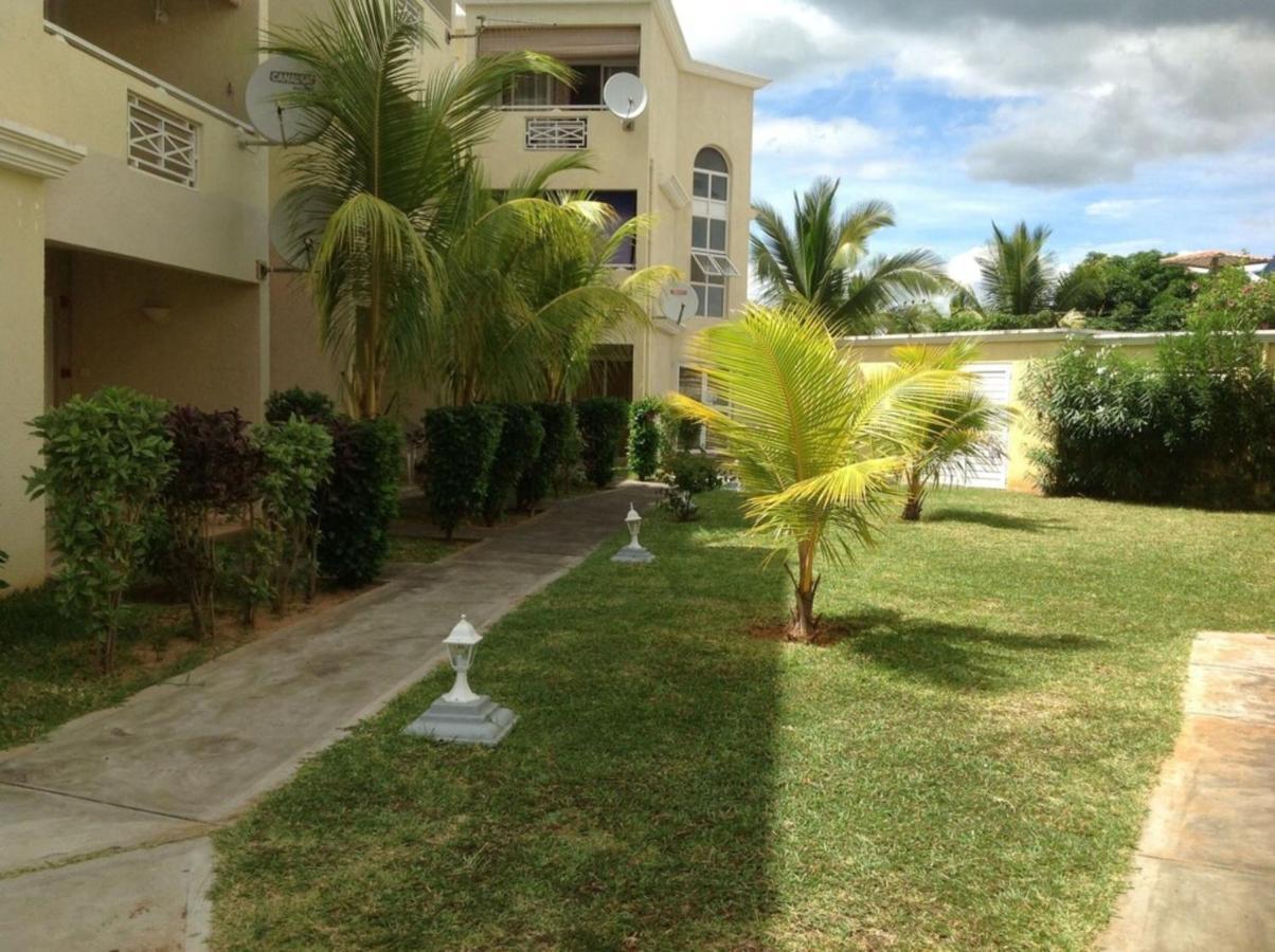 Lovely Apartment In Flic En Flac, Close To The Beach And All Amenities. Dış mekan fotoğraf